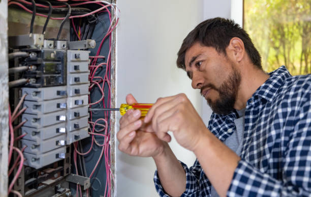 Best Commercial Electrician Services  in Burbank, IL